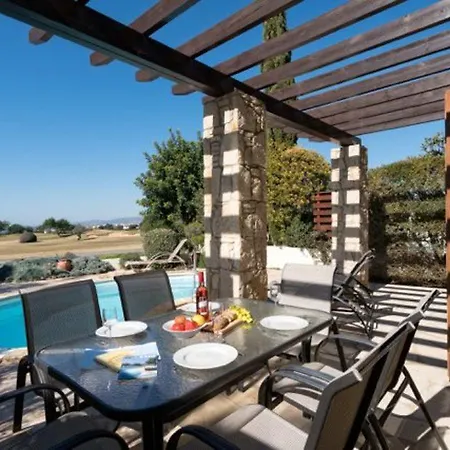 Villa “imagine Renting This Luxury With Golf Course Views”kornos *